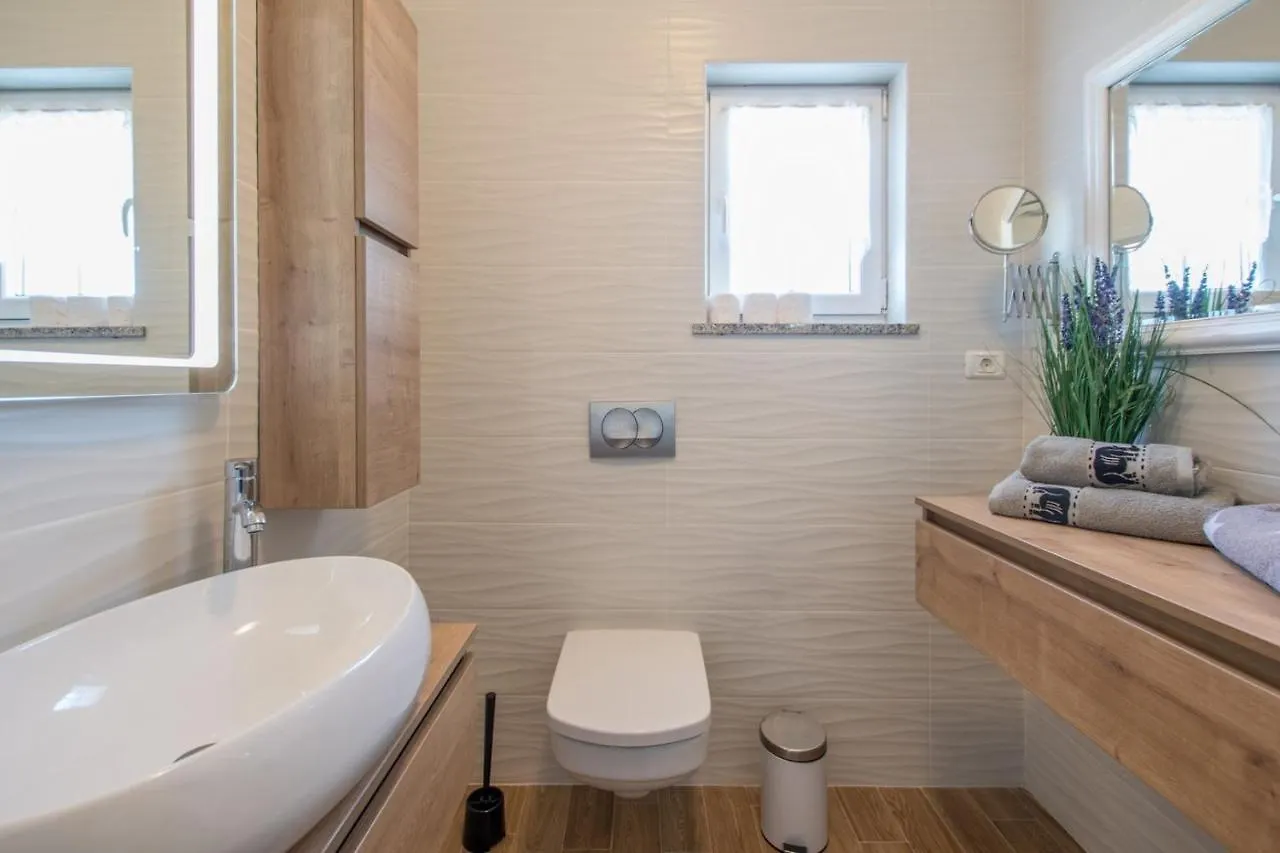 Lavanda House With Apartments Buje